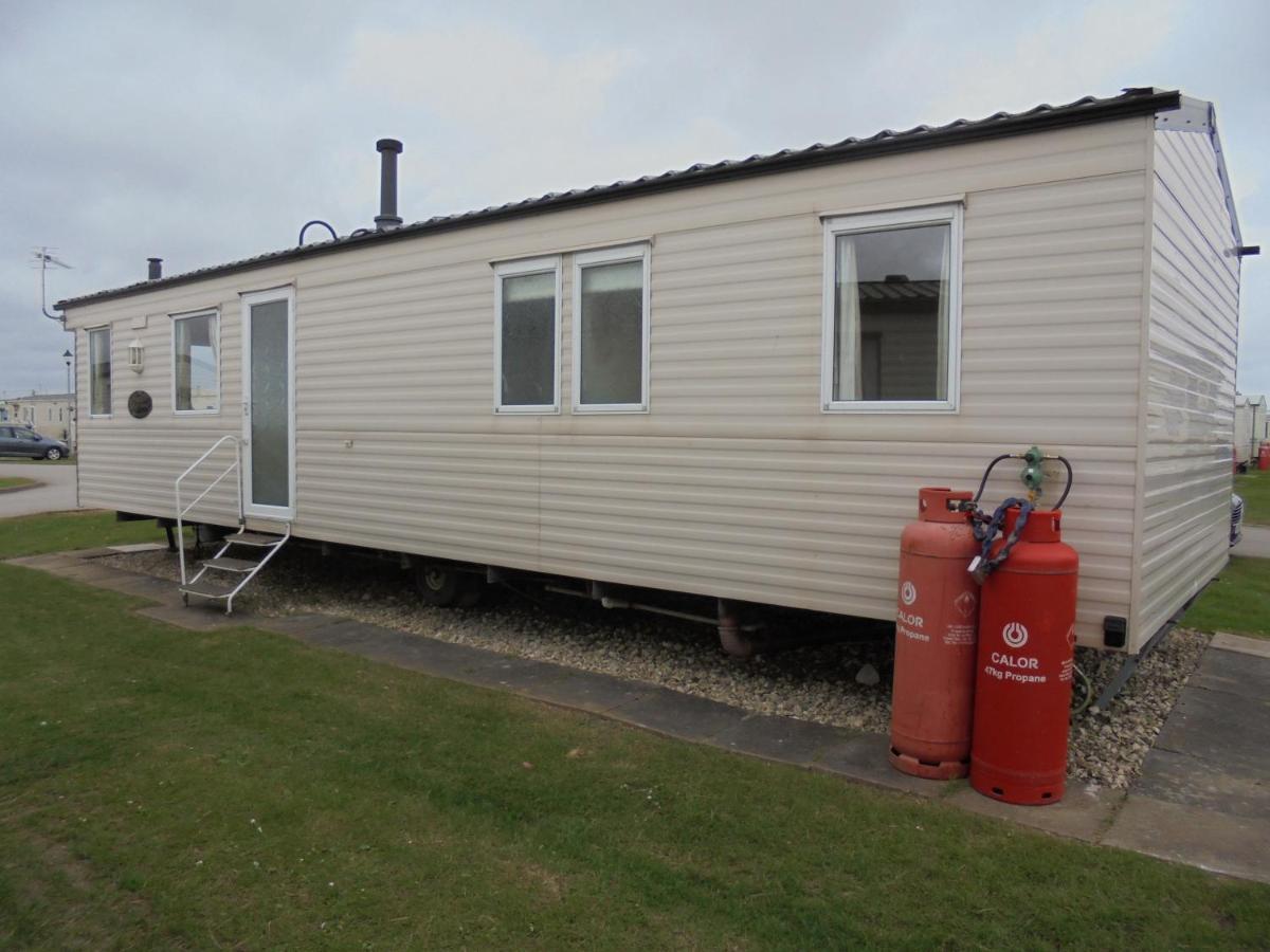 Coral Beach : The Richmond:- 6 Berth, Blow Heated インゴールドメルズ エクステリア 写真