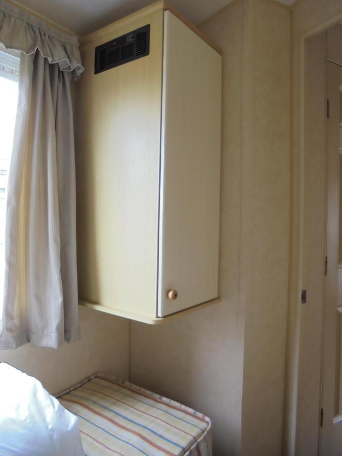Coral Beach : The Richmond:- 6 Berth, Blow Heated インゴールドメルズ エクステリア 写真