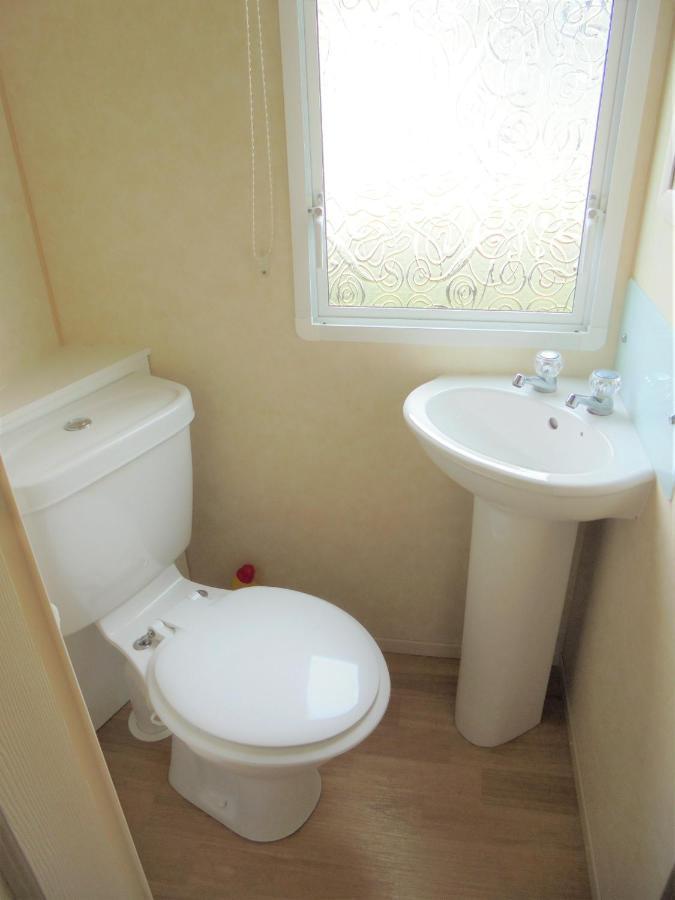 Coral Beach : The Richmond:- 6 Berth, Blow Heated インゴールドメルズ エクステリア 写真